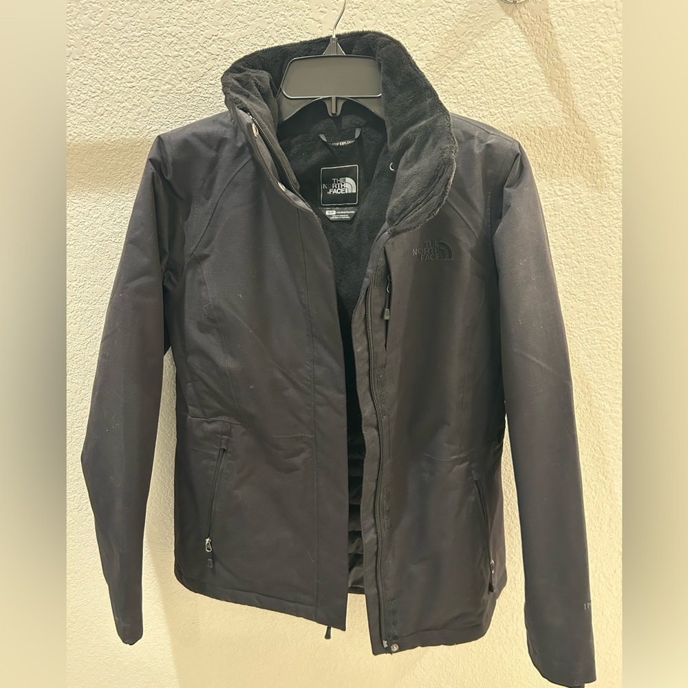 Women’s The North Face winter coat
